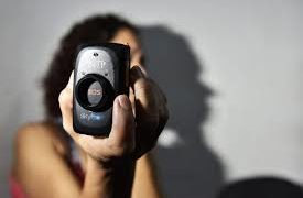 Monitoramento: TJRN e SEAP regulamentam uso do botão do pânico para mulheres vítimas de violência