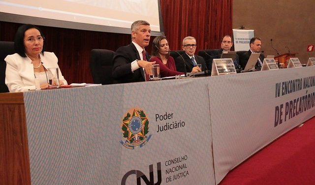 Representantes do Judiciário conhecem novas regras para pagar precatórios