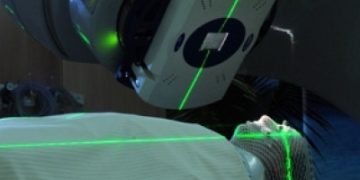 Plano de saúde tem contas bloqueadas para custear tratamento de radioterapia IMRT