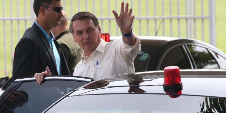 Fundo Eleitoral: “Temos de preparar a opinião pública”, diz Bolsonaro