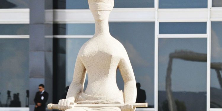 Contestada no Supremo, lei de abuso de autoridade entra em vigor