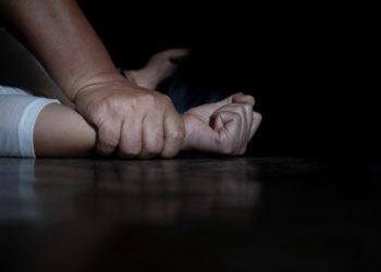 Homem é condenado a 15 anos de prisão por estupro de vulnerável; vítima foi a irmã