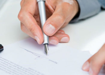 Procuração com poderes gerais e irrestritos não serve para alienação de imóvel não especificado