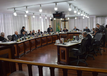 Necessidade de autorização da Câmara para nomeação de parentes de prefeito é julgada inconstitucional