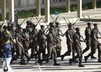 STJ aplica decisão do STF e suspende pagamento de precatórios a militares anistiados com pedidos de revisão