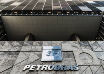Greve dos petroleiros: Petrobras e empregados se reúnem na sexta-feira (21) no TST