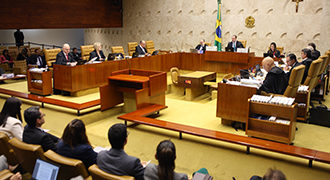 Prazo para revisão de aposentadoria de servidor é de cinco anos da chegada do ato de concessão à Corte de Contas