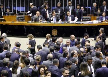 Câmara aprova texto-base de MP que altera regras do crédito rural