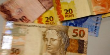Arrecadação de impostos de R$ 174,9 bi é recorde para mês de janeiro