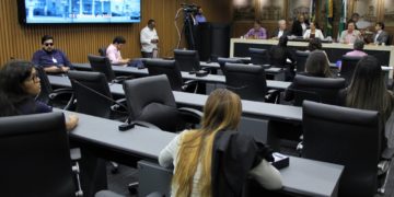 Projeto contra alagamentos e veto marcam reunião da Comissão de Justiça