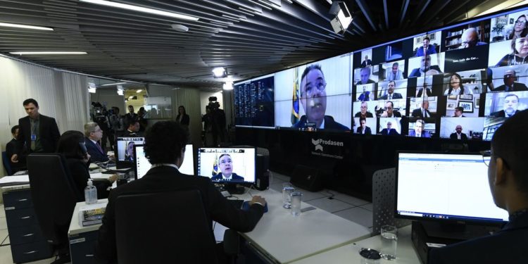 Senado vota hoje auxílio de R$ 600 para autônomos e informais