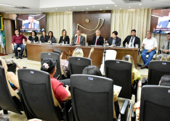 OAB/RN debate Fundo da Infância em audiência pública na Assembleia