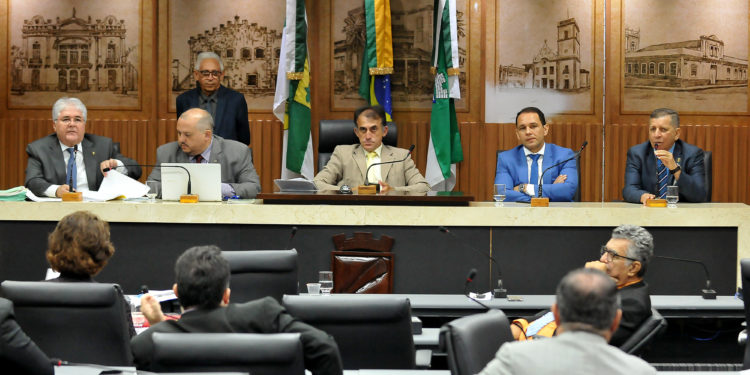 Vereadores mantêm veto a projeto que modificava Lei Djalma Maranhão