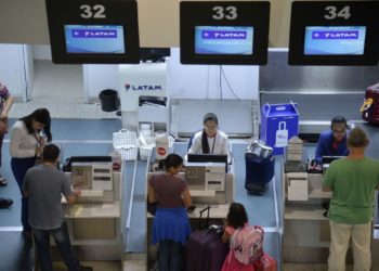 Covid-19: MPF recomenda cancelamento de passagens aéreas sem ônus