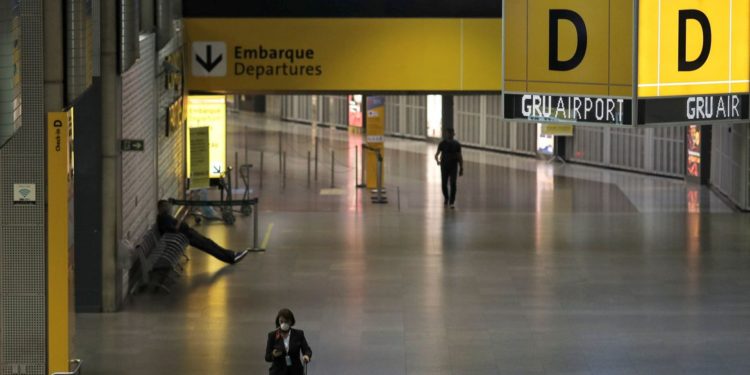 Governo amplia restrição para a entrada de estrangeiros no país