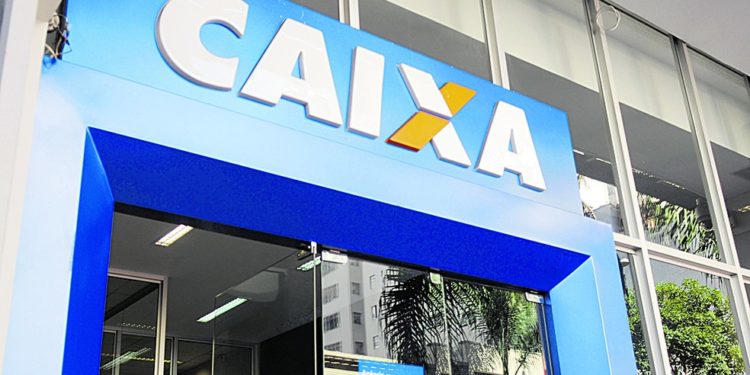 Caixa paga auxílio emergencial a 5 milhões de beneficiários