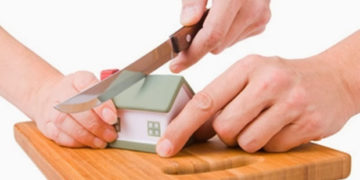 Irmãos que renunciaram à herança não podem pleitear anulação da venda de imóvel da falecida