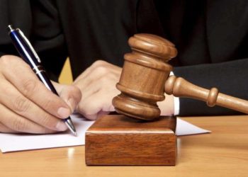 Improbidade: morosidade no cumprimento de decisões judiciais para dar posse a concursados gera multa