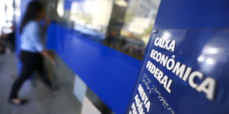 Governo transfere PIS/Pasep para o FGTS e permite saque de R$ 1.045