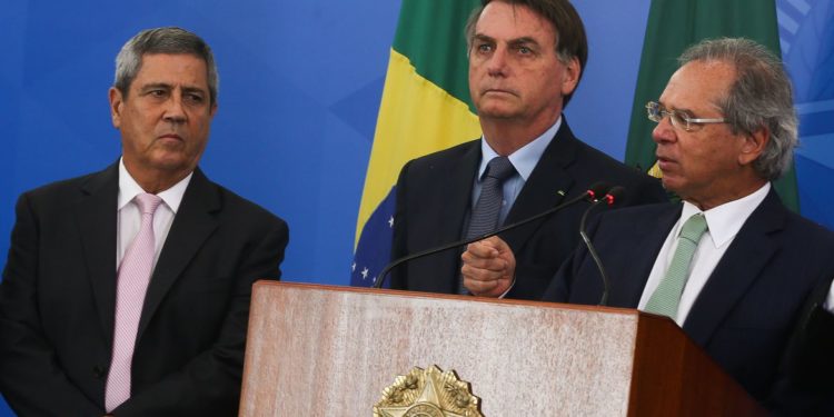 Governo anuncia R$ 200 bilhões para socorrer trabalhadores e empresas