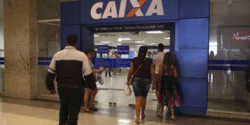 INSS começa a pagar hoje 13º salário de aposentados e pensionistas