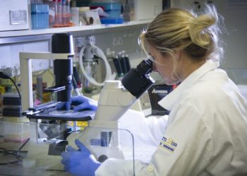 MEC autoriza antecipar formatura de alunos da área de saúde