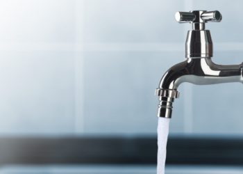 Defensoria Pública do RN consegue decisão para religação de água cortada por dívida de morador anterior