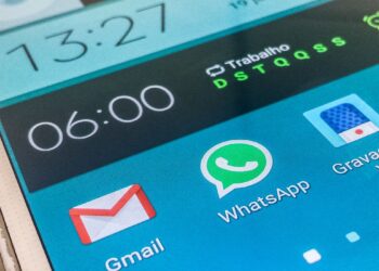STF suspende julgamento de bloqueio do WhatsApp por decisão judicial