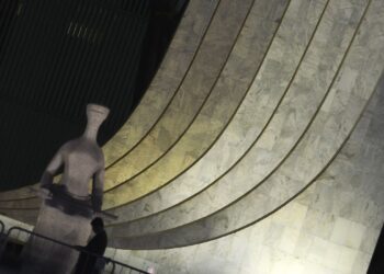 AGU entrega exames de Bolsonaro ao Supremo