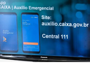 Auxílio emergencial poderá durar mais que três meses, diz secretário