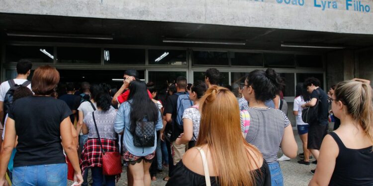 Inscrições para o Enem 2020 começam nesta segunda-feira