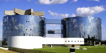 PGR pede suspensão de inquérito das fake news até que Plenário do STF estabeleça balizas para investigação