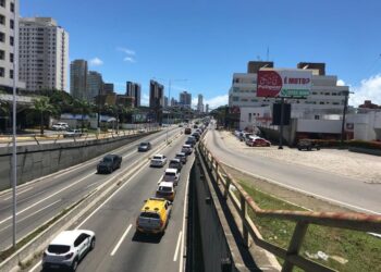 Índice de isolamento cai para 40% e faz contaminação continuar aumentando