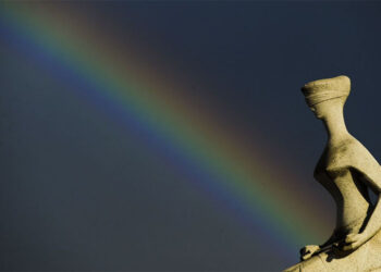 Limitação remuneratória imposta pelo teto constitucional é confirmada pelo STF