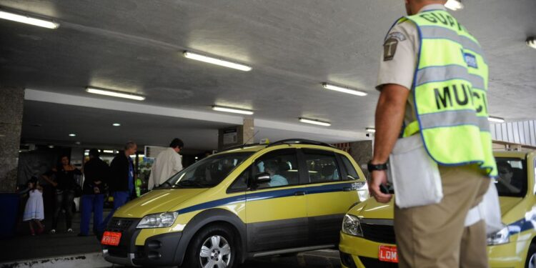 Inmetro muda revisão obrigatória de taxímetros e reduz burocracia