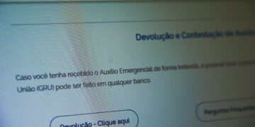 Recebeu o auxílio emergencial indevidamente? Saiba como devolver