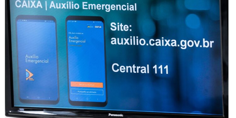 Caixa credita auxílio emergencial em contas dos beneficiários