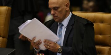 Relator de inquérito das fake news vota por legalidade do processo