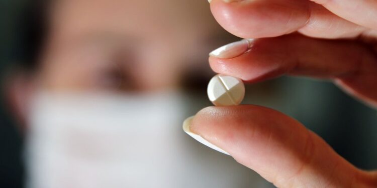 Cloroquina e Ivermectina só poderão ser vendidas com receita médica