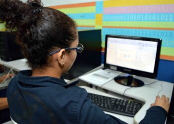 Prefeitura libera retomada de cursos profissionalizantes, escolas de futebol, artes marciais e dança