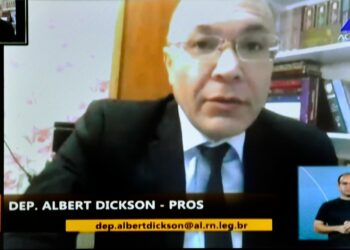 Albert diz que vai à justiça para liberar compra da ivermectina sem receita