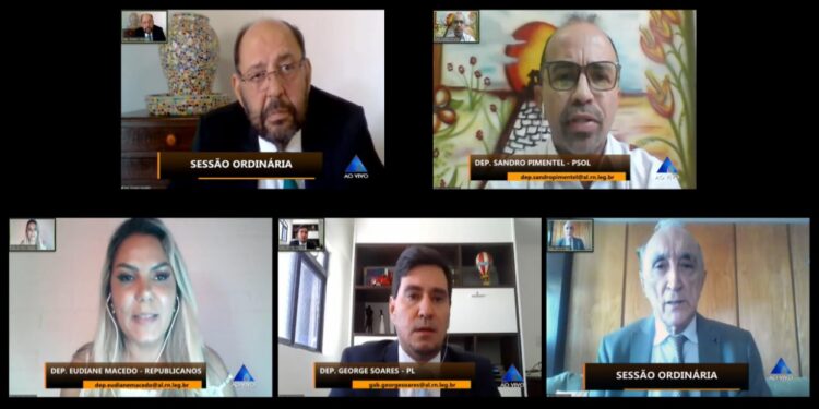 Fiscalização e reforma da previdência pautam pronunciamentos dos líderes