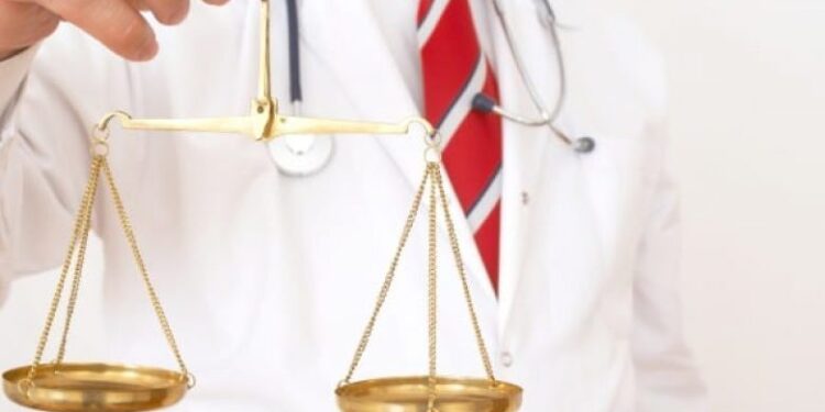 Decisão da Justiça garante tratamento para paciente portador de inflamação crônica no intestino