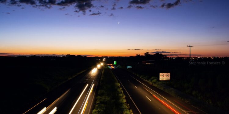 CNT questiona lei que confere ao DNIT competência para fiscalizar rodovias federais