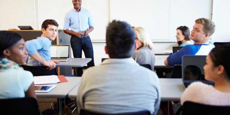 PEC do Fundeb permanente será votada nesta terça-feira