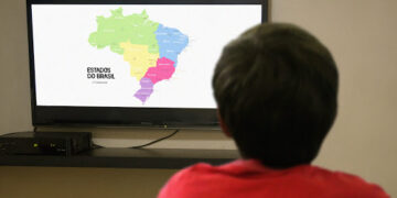 Covid-19: contratação de TV para produção de aulas para rede municipal de Natal é mantida