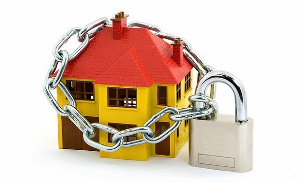 Afastada legitimidade de terceiro credor para impugnar penhora de bem de família