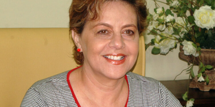 Improbidade: autopromoção em gestão gera condenação de ex-prefeita de Mossoró