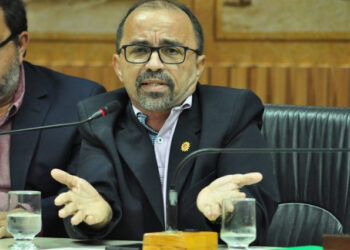 Sandro Pimentel perde recurso no TSE e pode ter mandato cassado