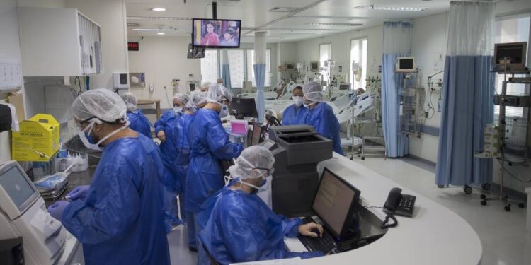 Senado derruba veto a reajustes a policiais, médicos e professores na pandemia; texto depende da Câmara